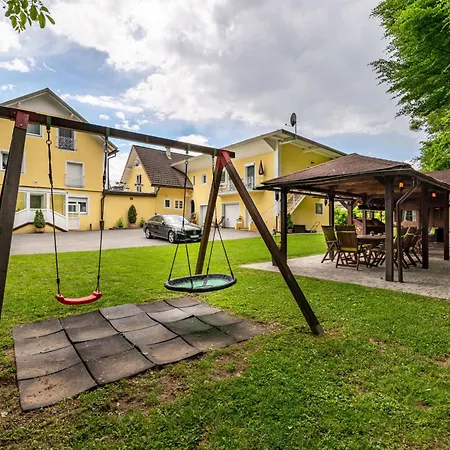 Ogris-2 By Interhome *